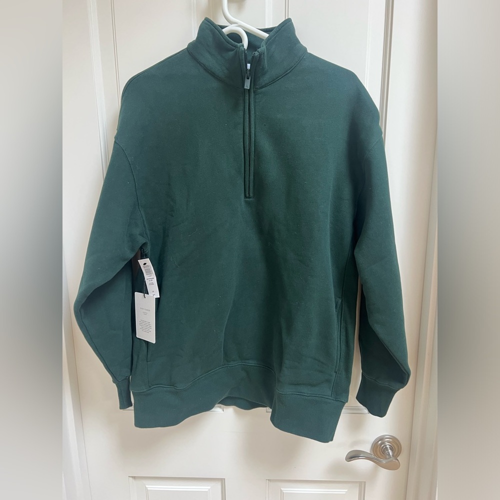 NWT Aritzia 1/4 zip fleece sweatshirt, green, size small
